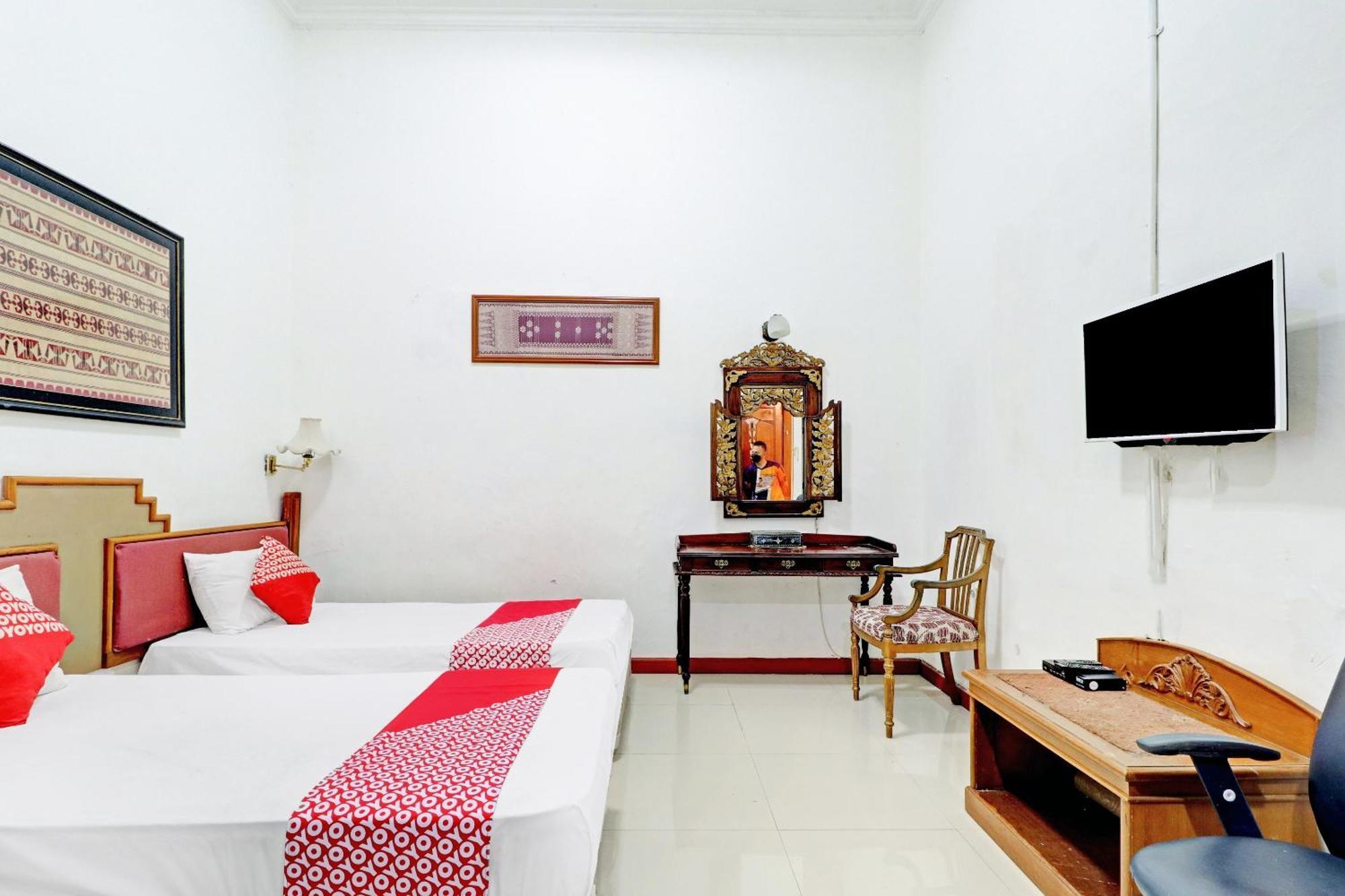 Hotel O Bandung Near Stadion Siliwangi Formerly The Ethnic Hotel Бандунг Экстерьер фото