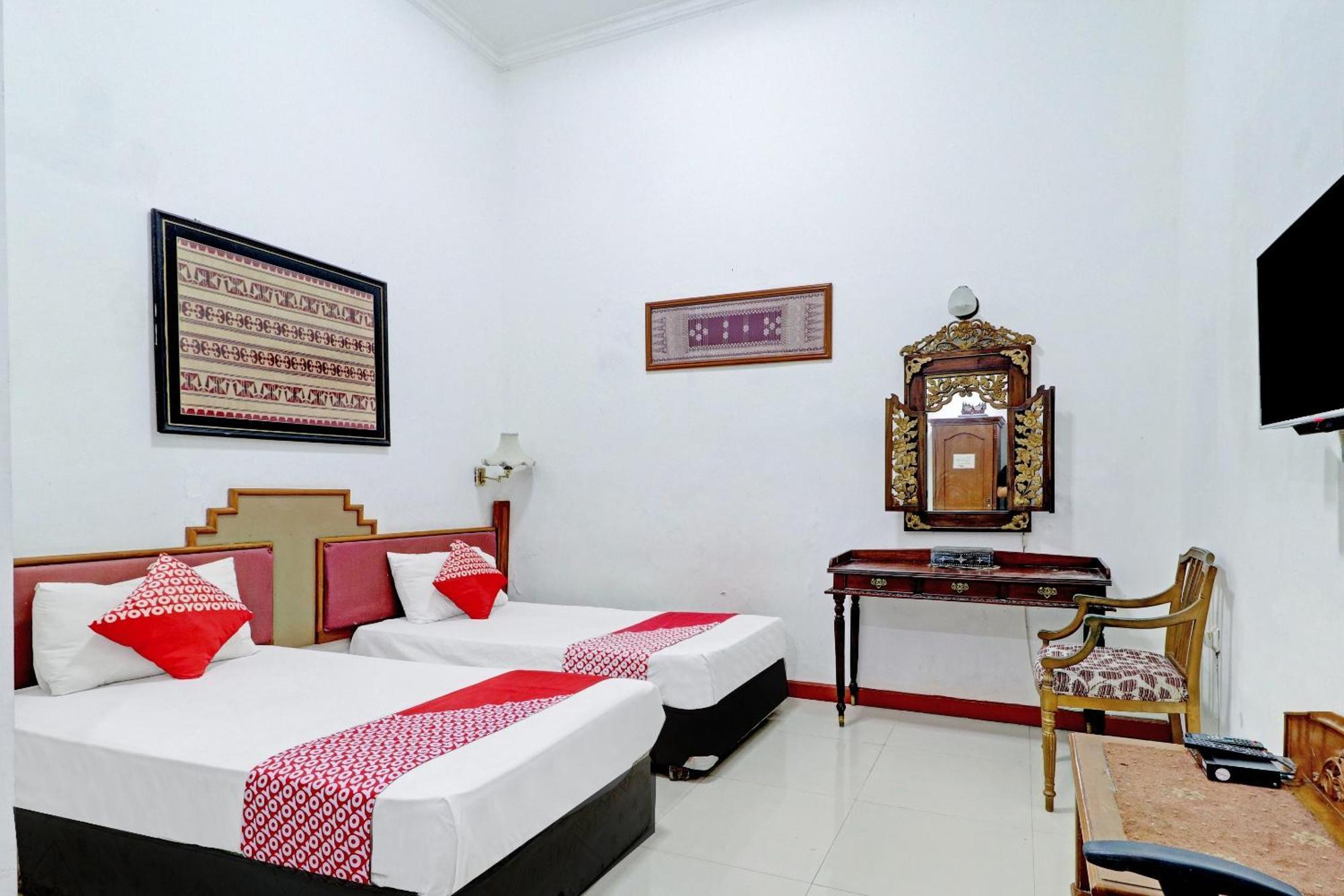 Hotel O Bandung Near Stadion Siliwangi Formerly The Ethnic Hotel Бандунг Экстерьер фото